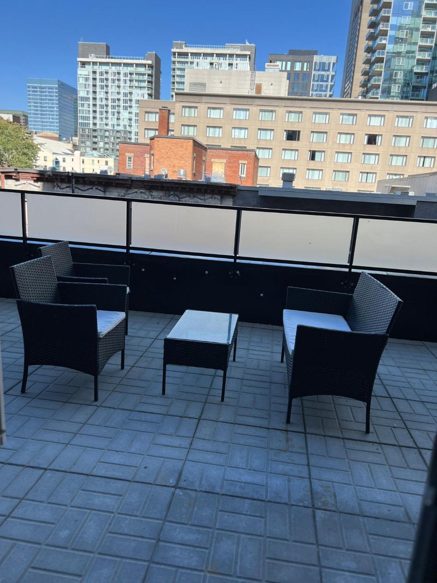 Condo In The Heart Of Downtown Montréal Exteriör bild