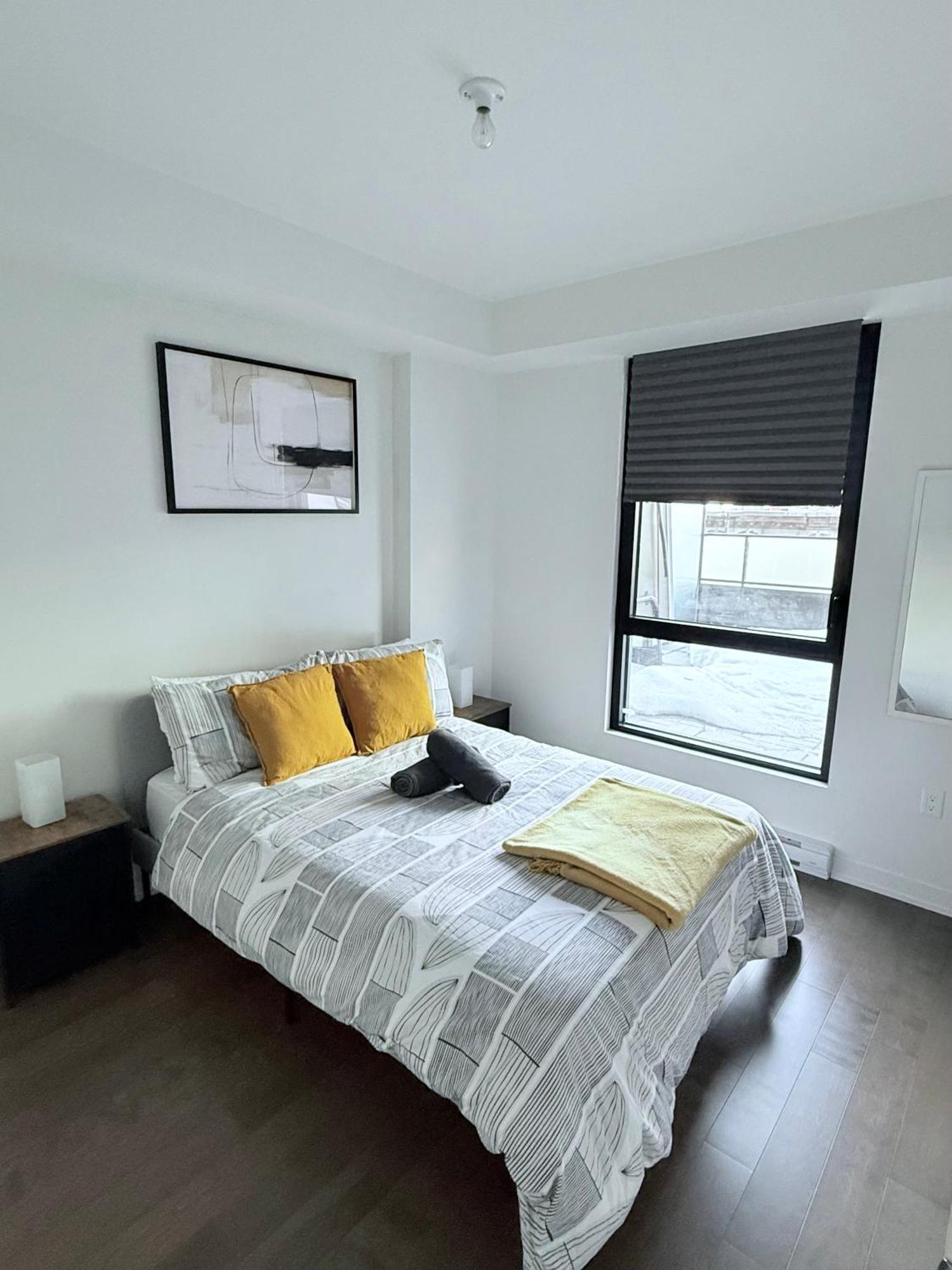 Condo In The Heart Of Downtown Montréal Exteriör bild